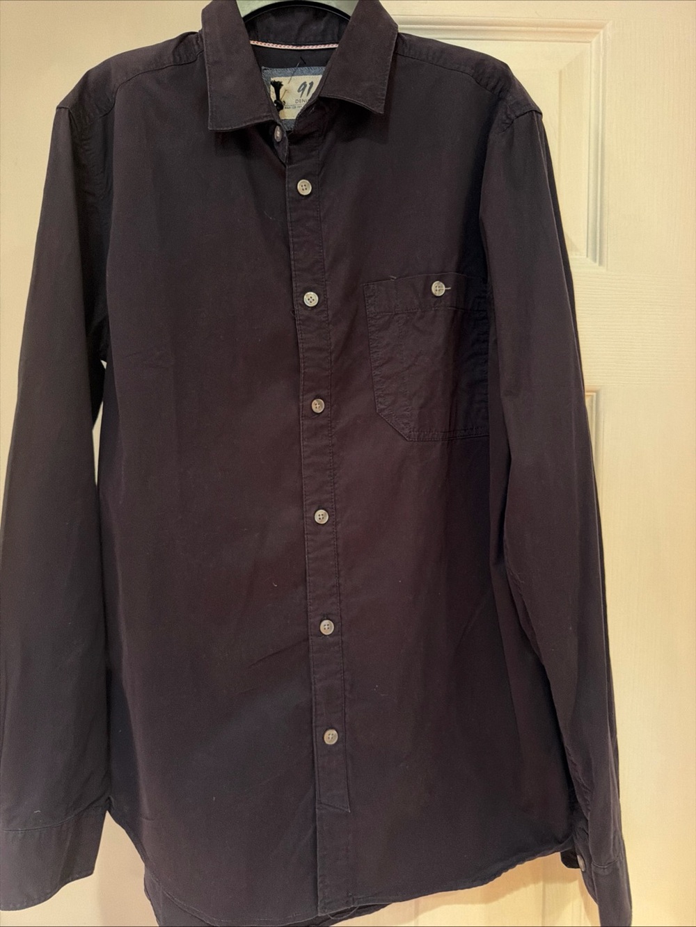 Men's Long-Sleeve Button-Up Shirt Sz S Black Brand new w/tag
